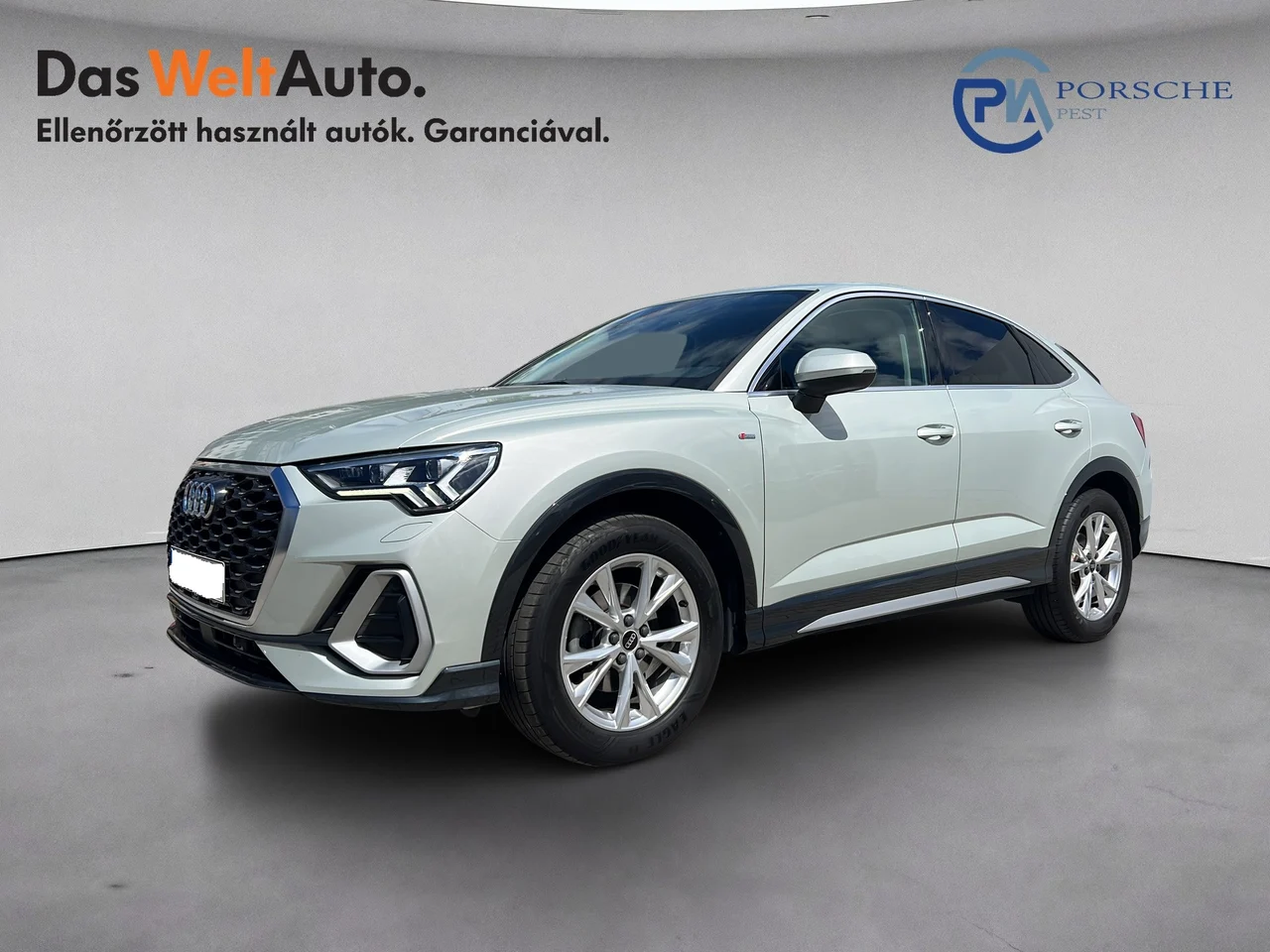 Audi Q3 1,5 110 kW TFSI Automatik Baujahr 2022, Harmat-ezüst metál, 53.737 km, Ungarn — Foto 1