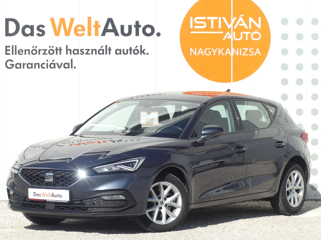 SEAT Leon 1,5 TSI 96 kW Baujahr 2021, grau, 103.140 km, Ungarn — Foto 1 | AMOTOR SEAT Leon 1,5 TSI 96 kW Baujahr 2021, grau, 103.140 km, Ungarn — Foto 1