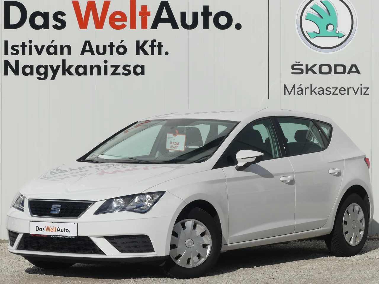 SEAT Leon 1,6 TDI 85 kW Baujahr 2019, Cukorfehér, 108.033 km, Ungarn — Foto 1 | AMOTOR SEAT Leon 1,6 TDI 85 kW Baujahr 2019, Cukorfehér, 108.033 km, Ungarn — Foto 1