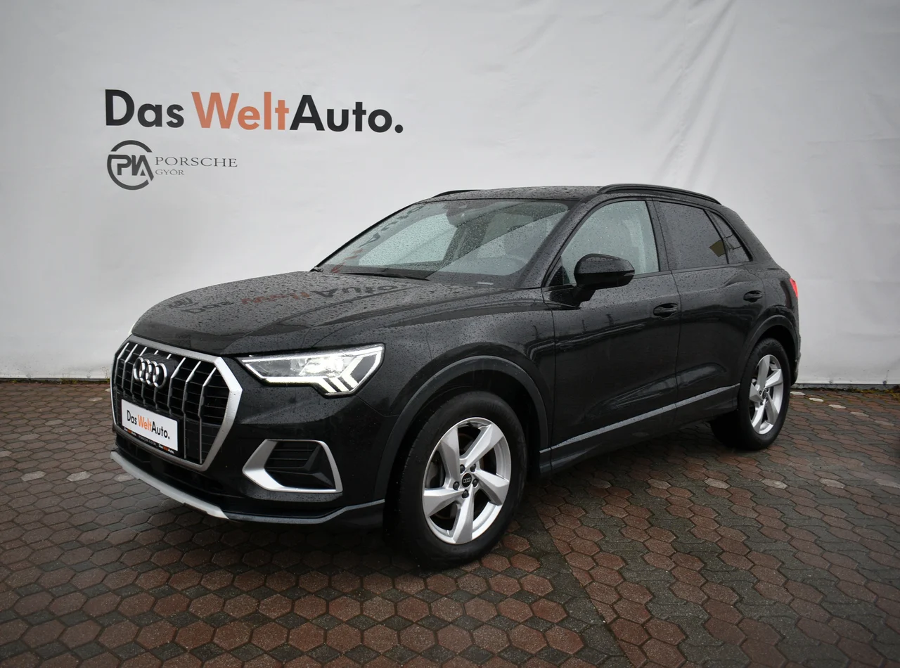 Audi Q3 4x4 2,0 140 kW TFSI Automatik Baujahr 2023, Mítoszfekete metál, 36.770 km, Ungarn — Foto 1