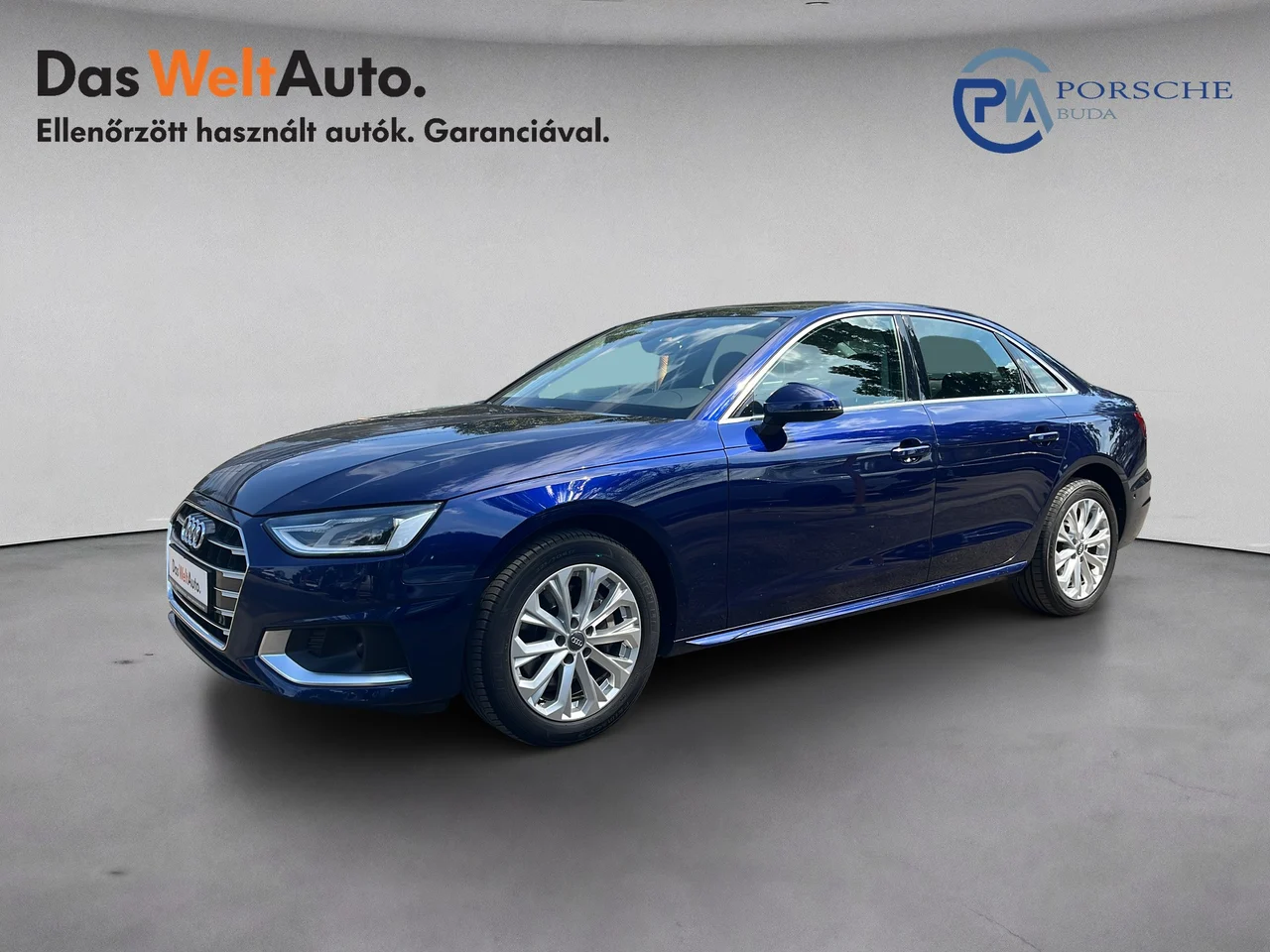 Audi A4 2,0 140 kW TDI Automatik Baujahr 2020, blau, 106.815 km, Ungarn — Foto 1