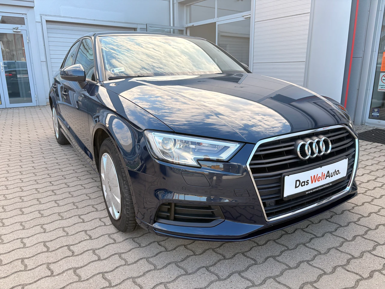 Audi A3 2,0 110 kW TDI Baujahr 2019, Kozmosz kék metál, 95.165 km, Ungarn — Foto 1 | AMOTOR Audi A3 2,0 110 kW TDI Baujahr 2019, Kozmosz kék metál, 95.165 km, Ungarn — Foto 1