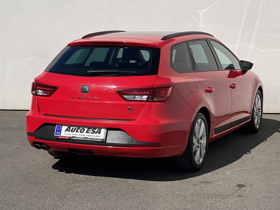 Seat Leon 2,0 TDI 135 kW Baujahr 2014, 156.319 km, Tschechien — Foto 4 von 16
