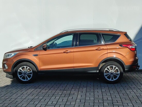 Ford Kuga 2,0 TD 88 kW 110 manuál Baujahr 2015, 97.000 km, Tschechien — Foto 2 von 40