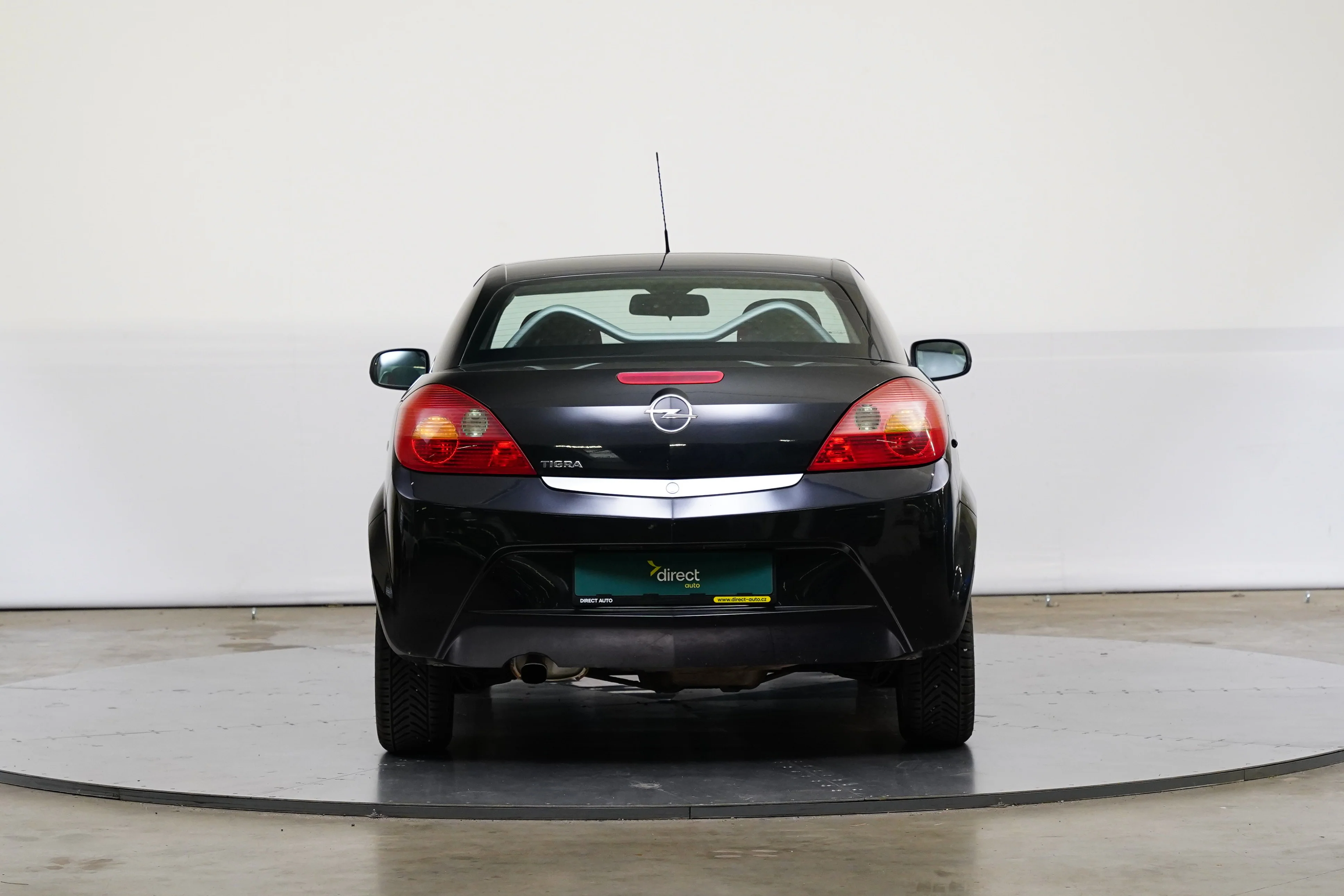 Opel Tigra 1,4 66 kW, Tschechien — Foto 6 von 6