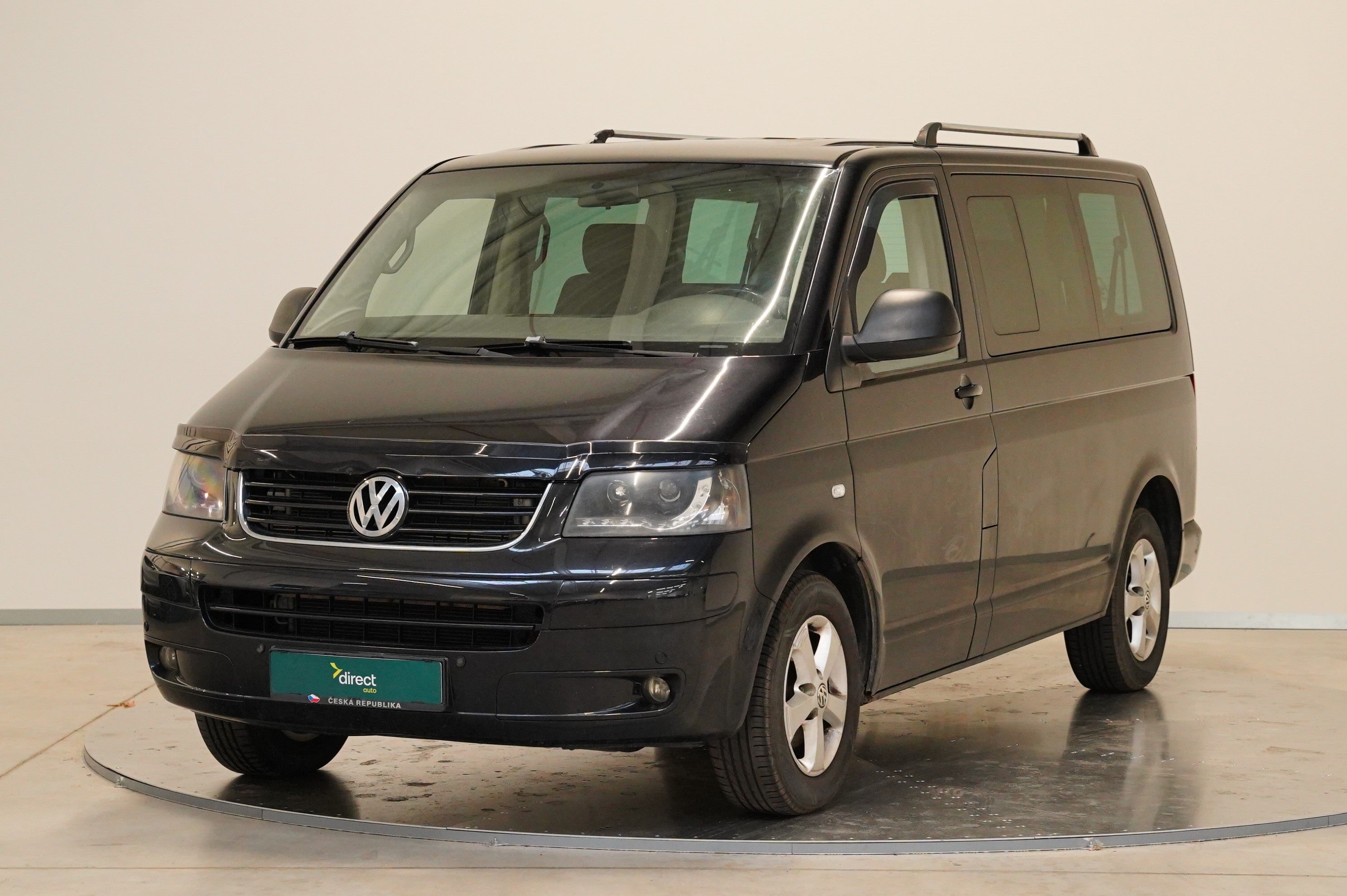 Volkswagen Caravelle 2,5 TDI 96 kW, Tschechien — Foto 1