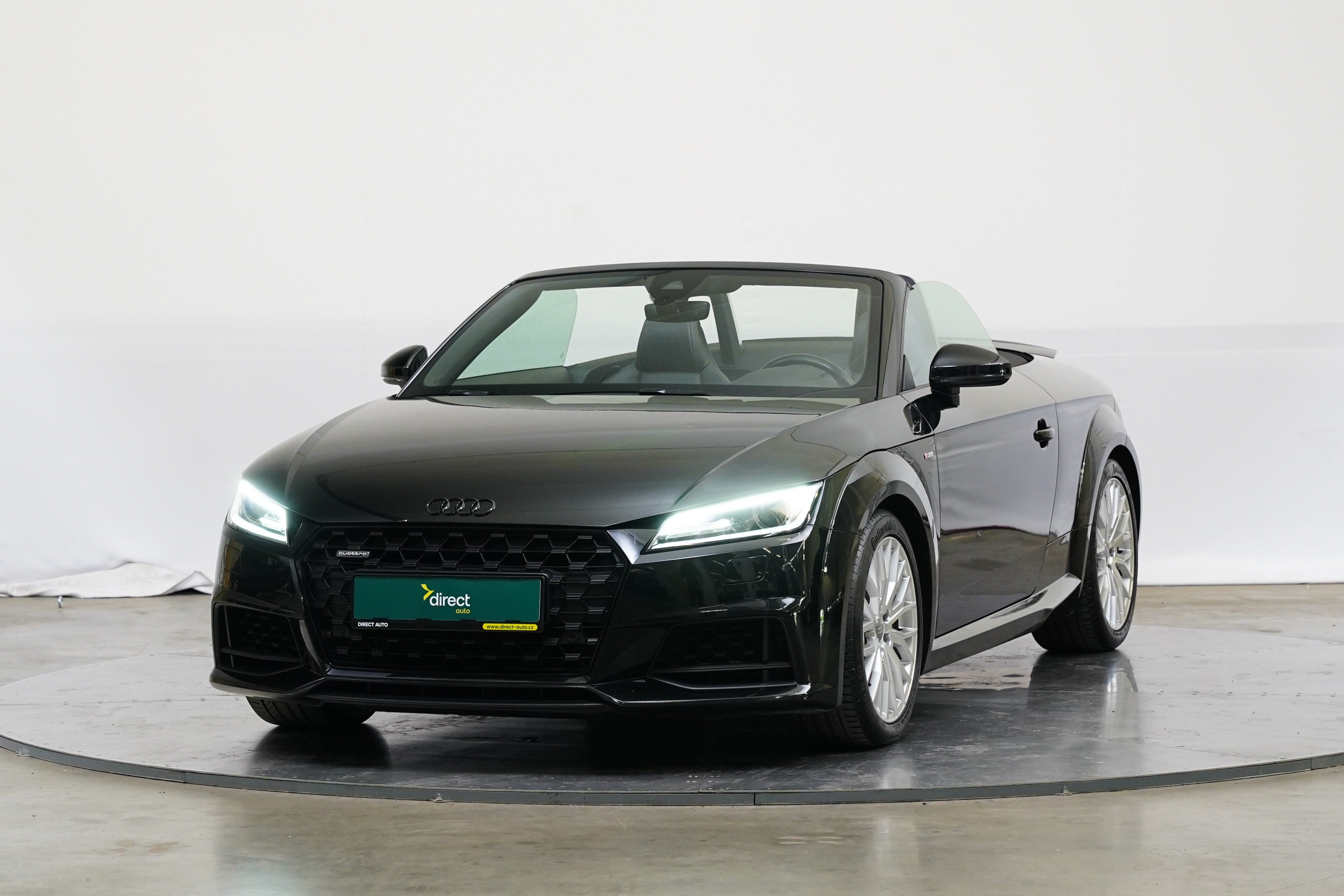 Audi Tt 45 quattro TFSI 180 Automatik, Tschechien — Foto 1