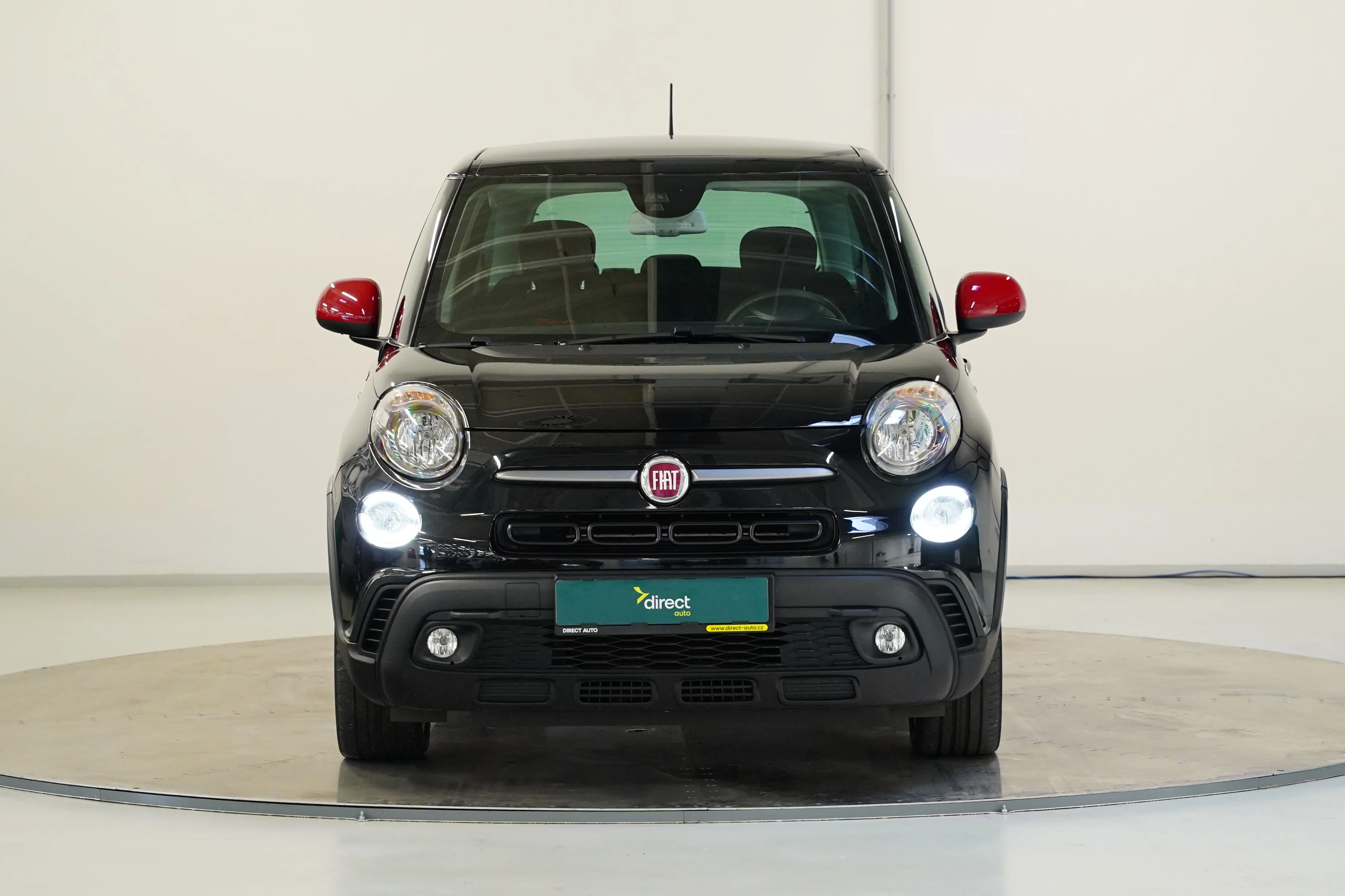 Fiat 500L 1,4 70 kW, Tschechien — Foto 4 von 6