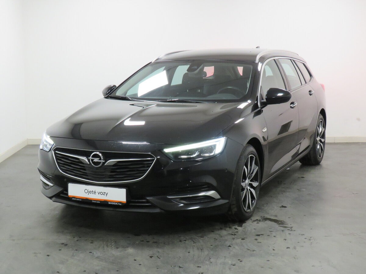 Opel Insignia 2,0 CDTI 125 kW, Tschechien — Foto 1
