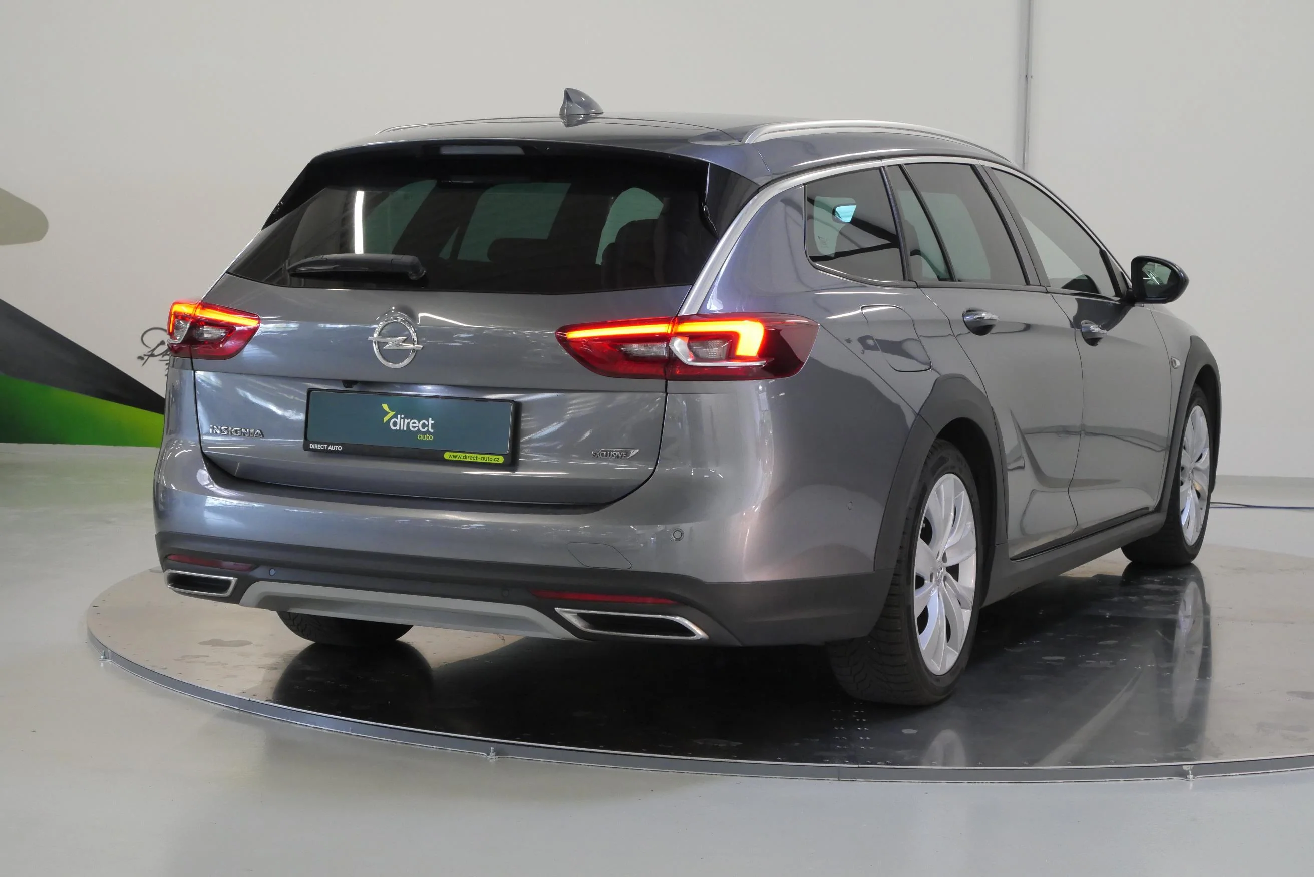 Opel Insignia Country Tourer 2,0 191 kW Automatik, Tschechien — Foto 2 von 6
