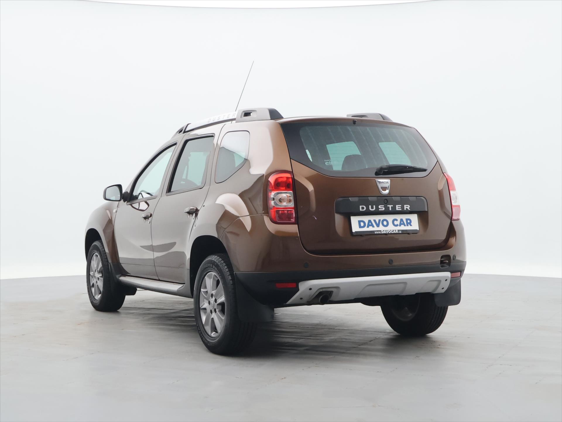 Dacia Duster Exception 1,2 TCe 92 kW 92kW Baujahr 2014, 50.363 km, Tschechien — Foto 5 von 33