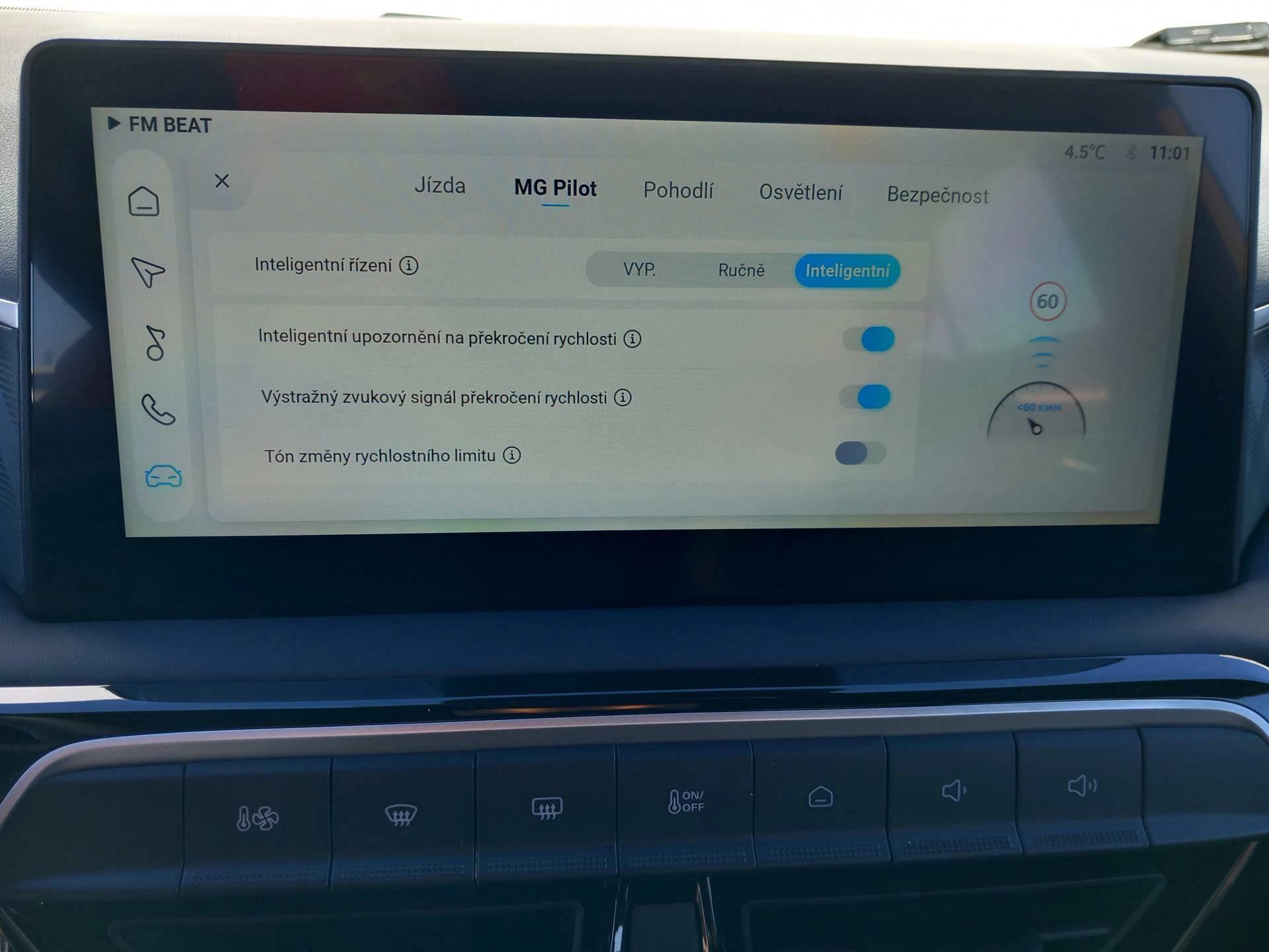MG MG3 1,5 85 kW Schaltgetriebe, 5.000 km, Tschechien — Foto 16 von 23
