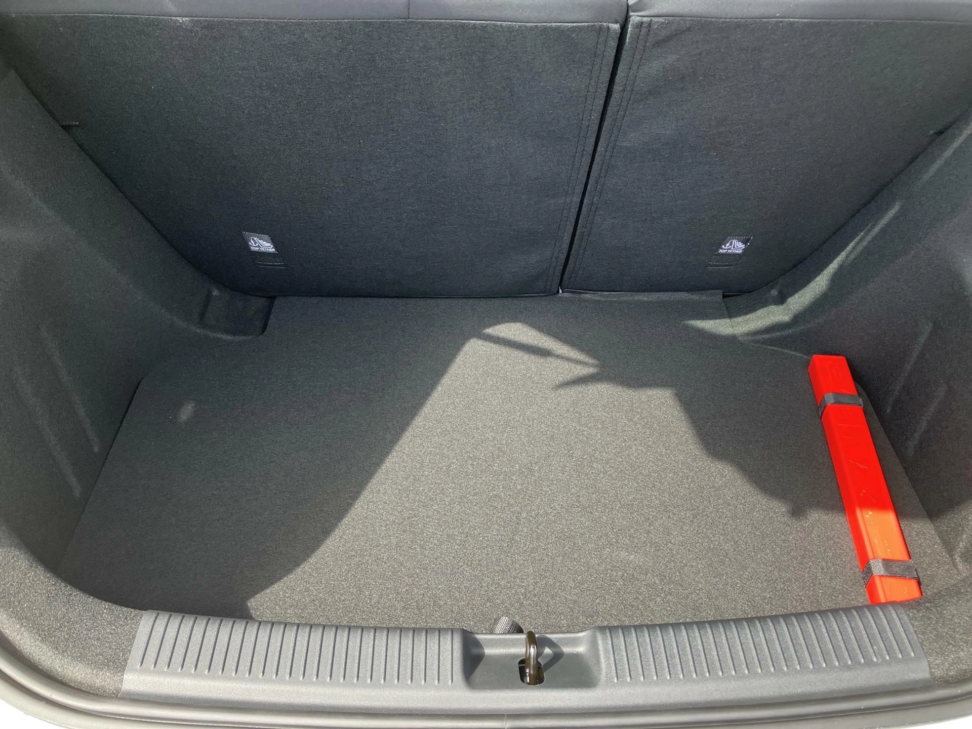 MG MG3 1,5 85 kW Schaltgetriebe, Tschechien — Foto 9 von 14