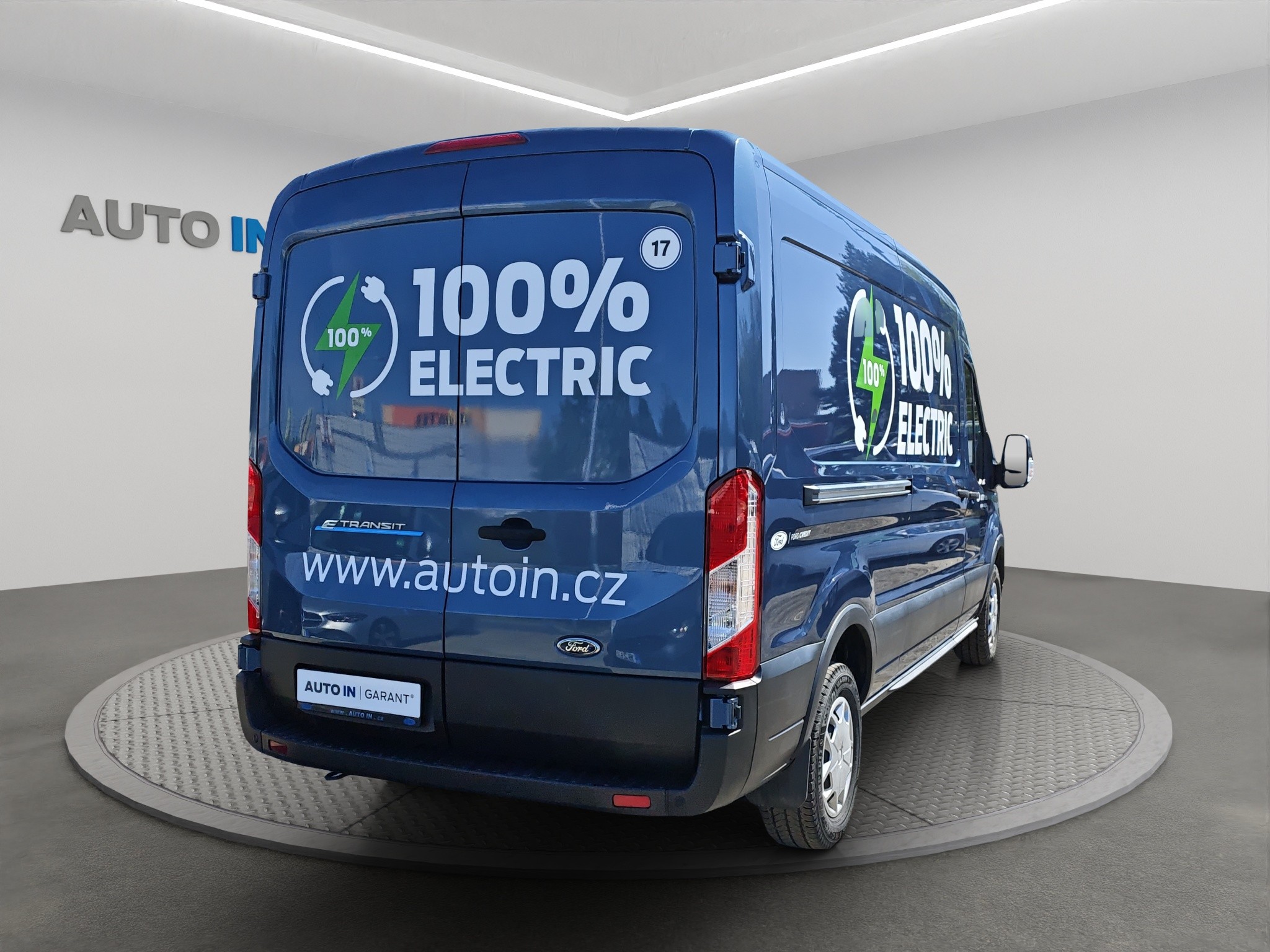 Ford Transit, Tschechien — Foto 9 von 34