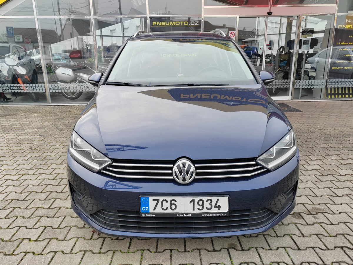Volkswagen 1,2 TSI 81 kW 1.2TSI 81KW Schaltgetriebe Baujahr 2016, 268.252 km, Tschechien — Foto 2 von 37