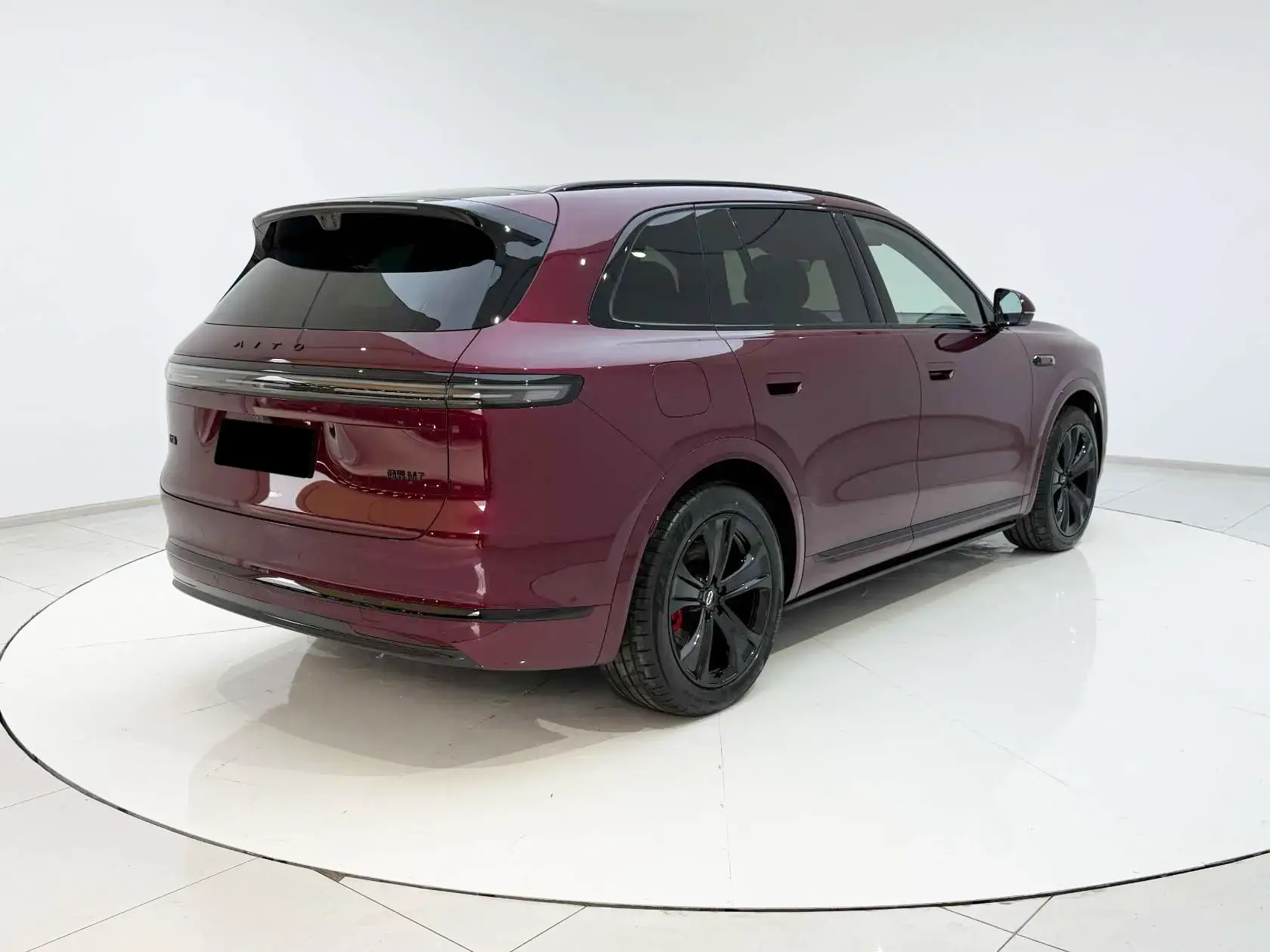 BYD Leopard 7 4x4 1,0 392 kW Automatik Baujahr 2025, 490 km, Polen — Foto 3 von 44
