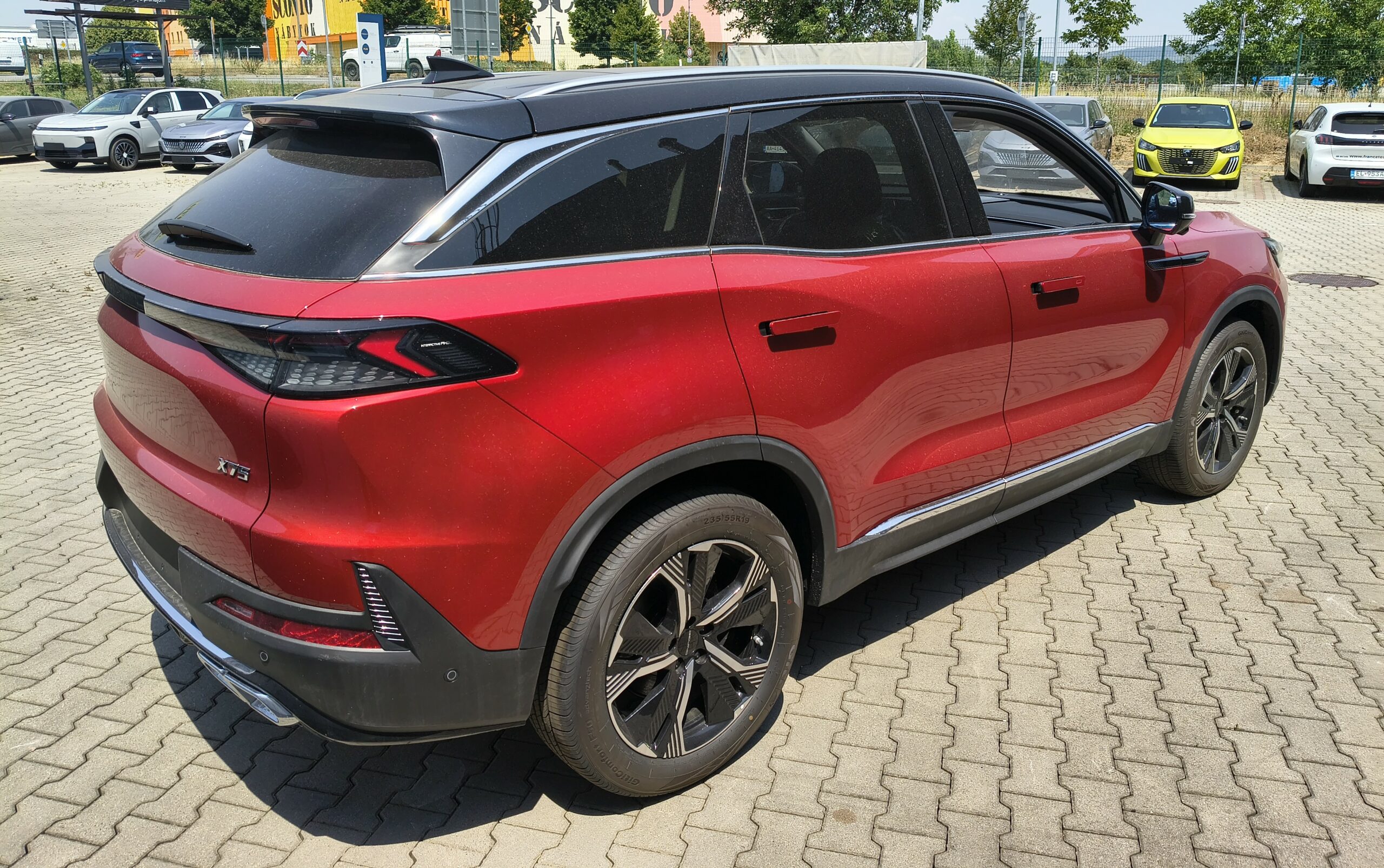 BAIC x7 1,5, Slowakei — Foto 12 von 33