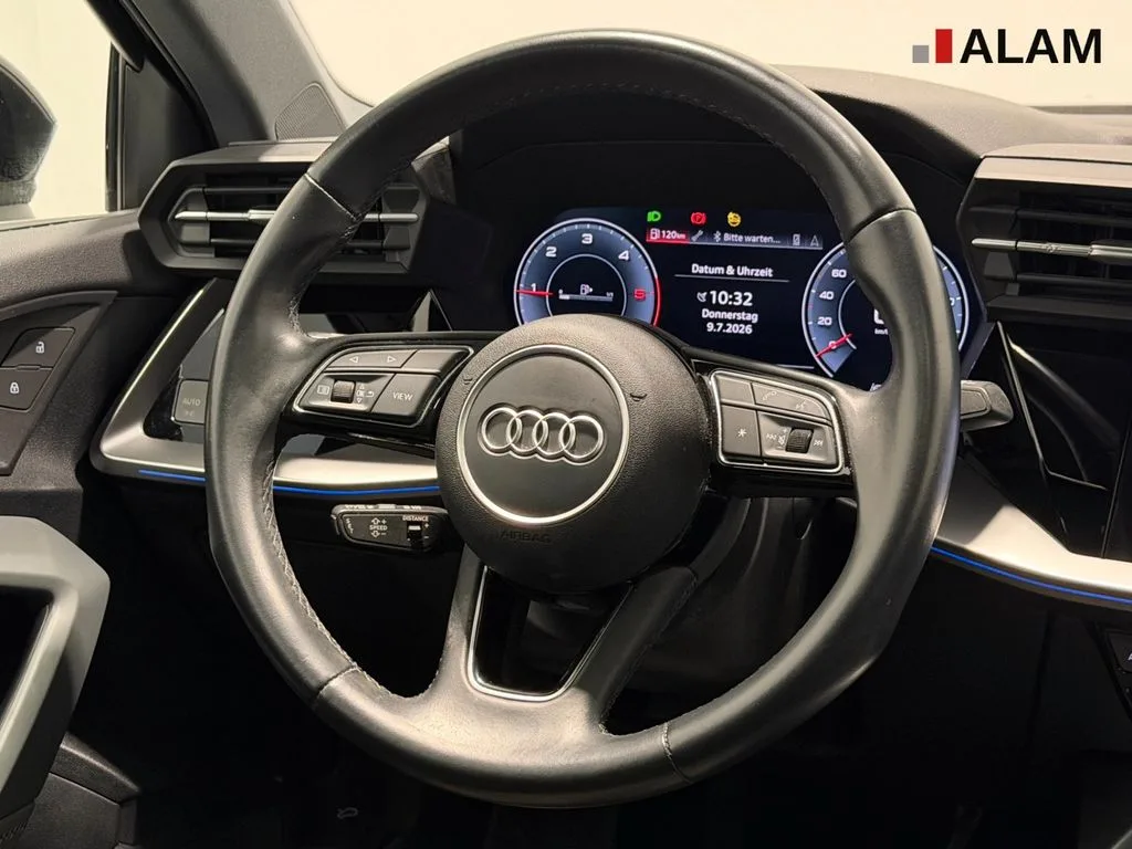 Audi a3 TDI Schaltgetriebe Baujahr 2022, 92.500 km, Deutschland — Foto 14 von 60