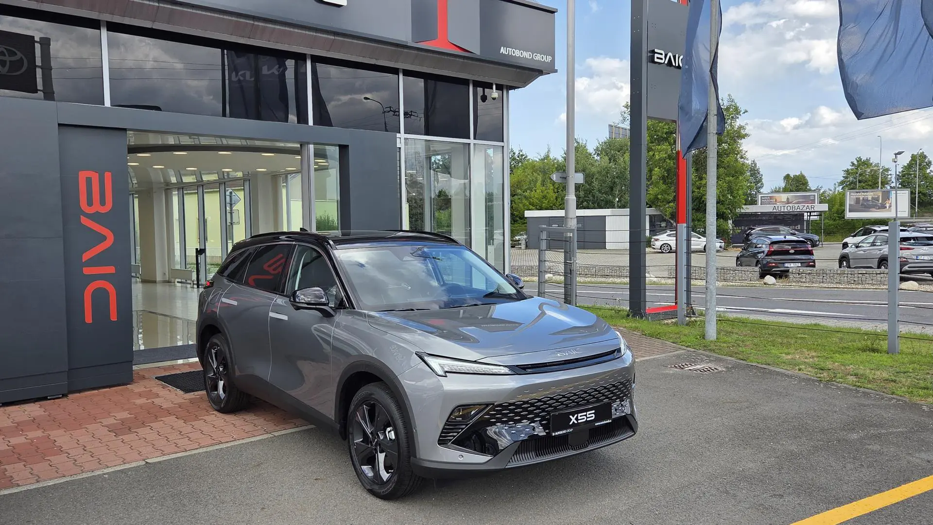 BAIC x7 130kw 7dct Baujahr 2026, 5 km, Tschechien — Foto 15 von 16