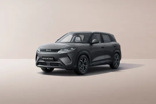 BYD Atto 2, Ungarn — Foto 3 von 13