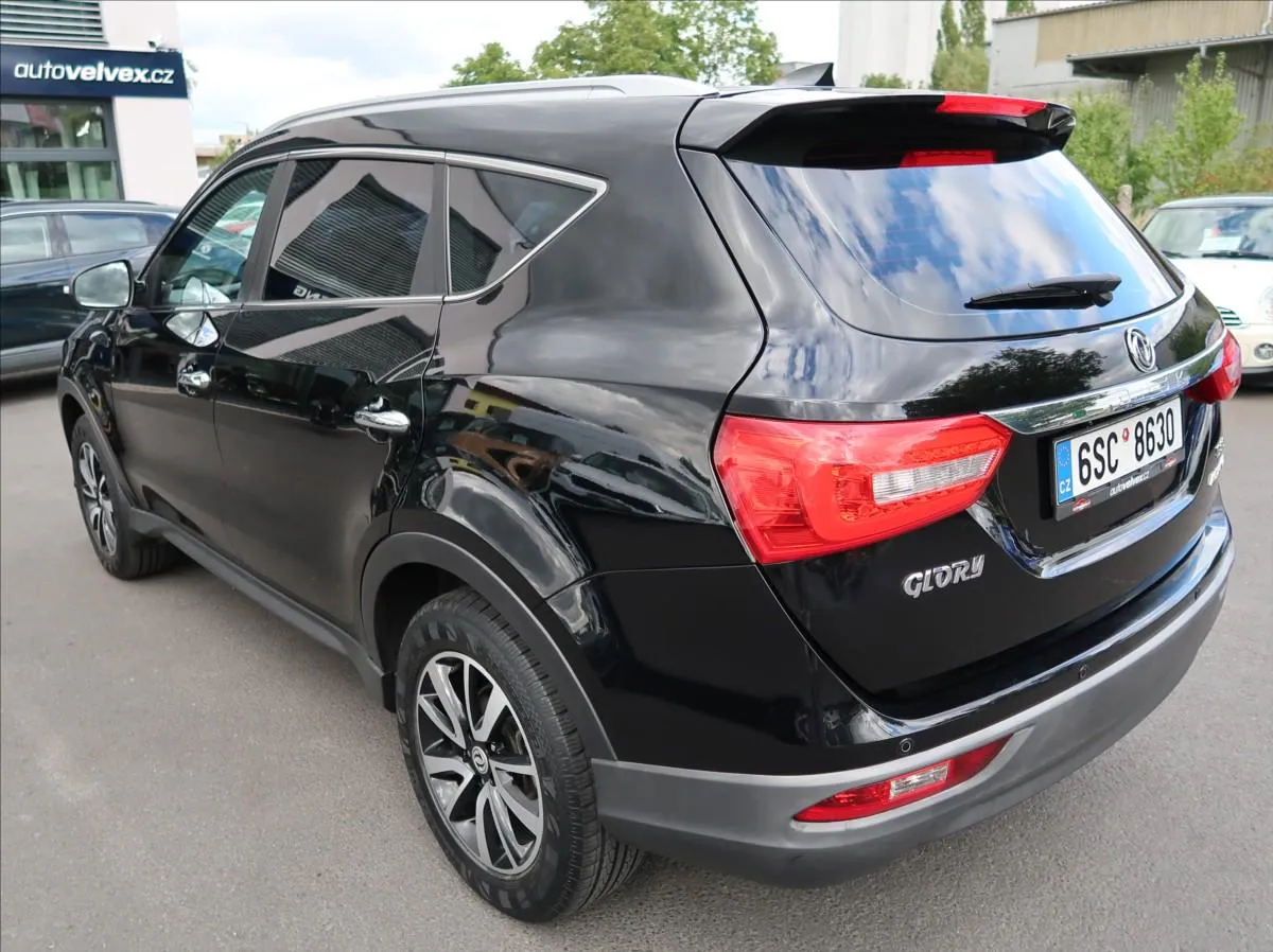Dongfeng Glory 107 kW Automatik Baujahr 2023, Tschechien — Foto 4 von 60