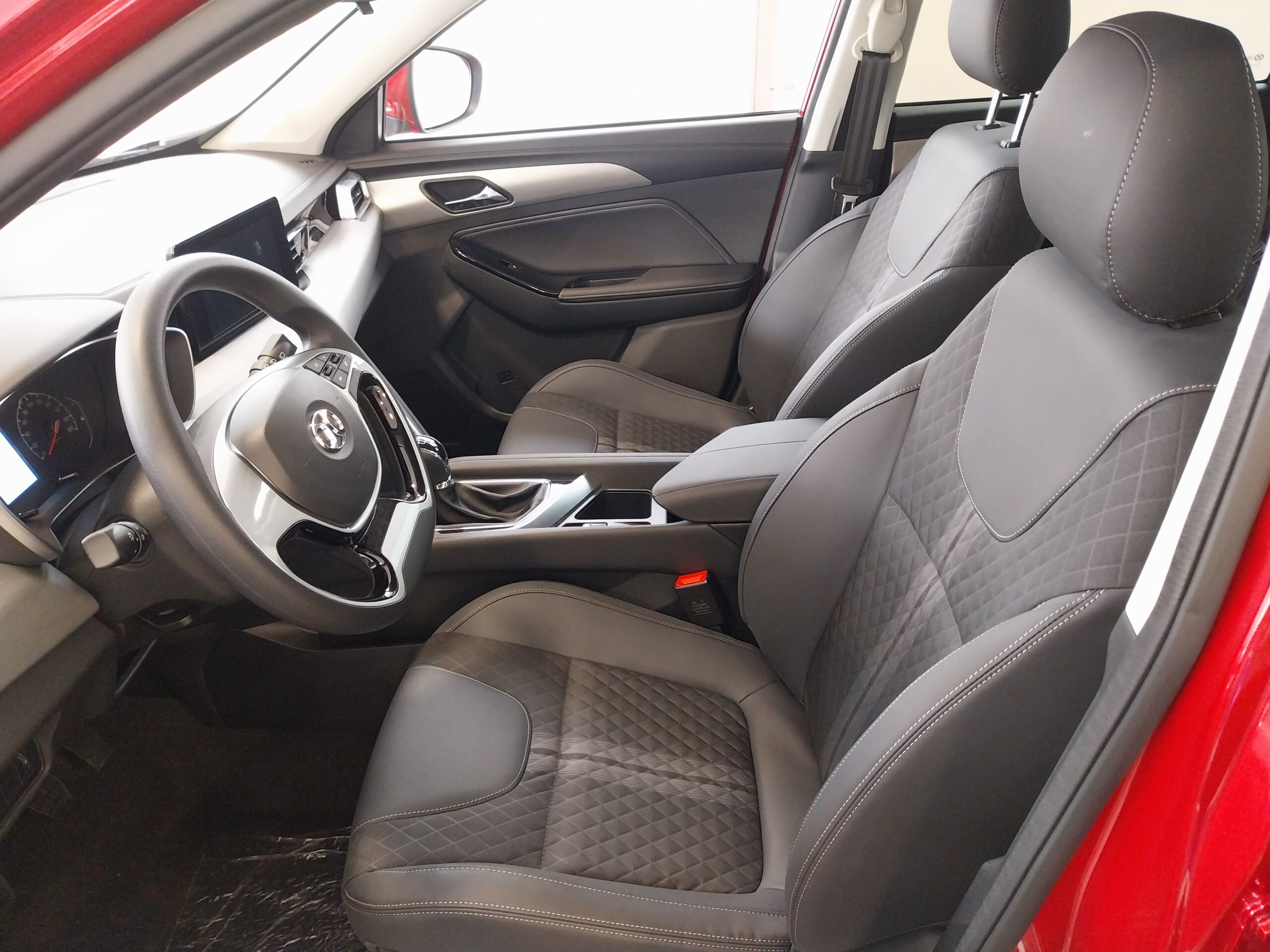 BAIC x35 100 kW Schaltgetriebe, Tschechien — Foto 14 von 18