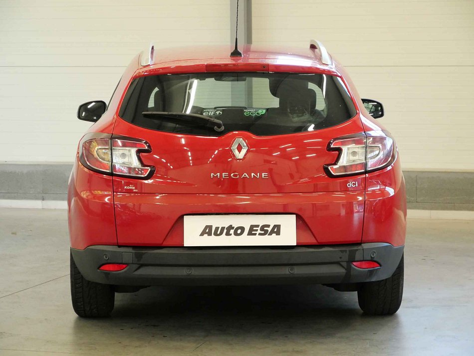 Renault Mégane 81 kW 1.5 dCi Schaltgetriebe Baujahr 2012, 212.890 km, Tschechien — Foto 5 von 23