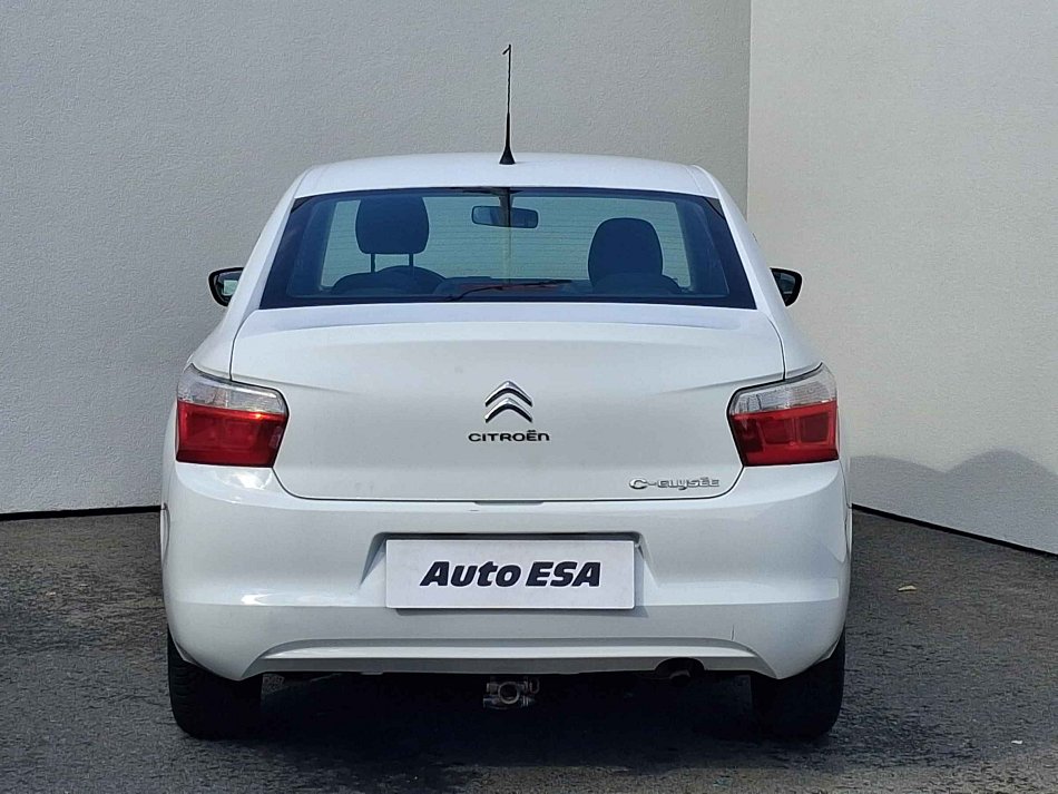 Citroen C-Elysee 85 kW 1.6 i Schaltgetriebe Baujahr 2016, 91.900 km, Tschechien — Foto 5 von 13