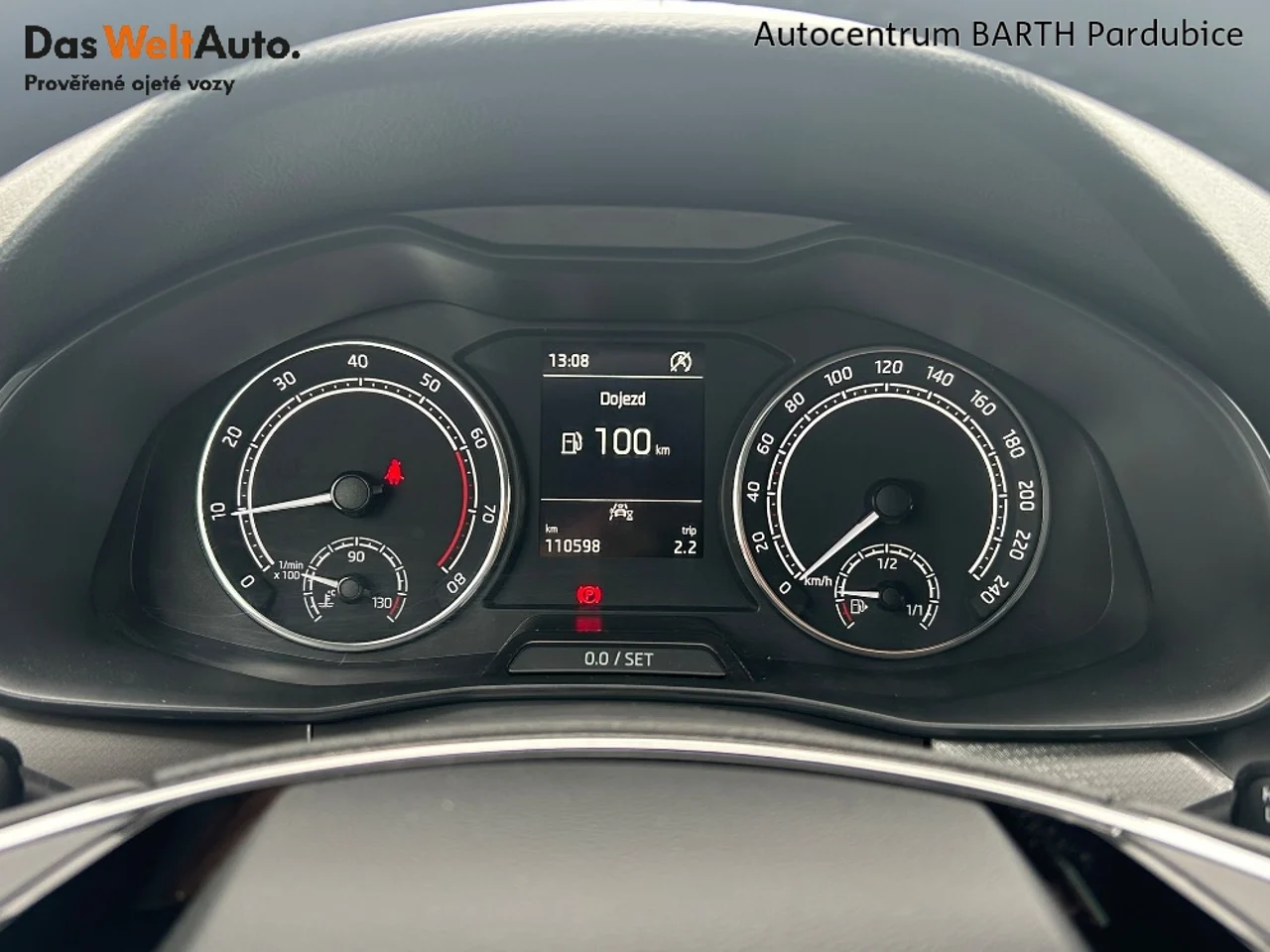 Škoda Scala 1,0 TSI 81 kW Schaltgetriebe Baujahr 2023, šedá - metalická, 110.596 km, Tschechien — Foto 12 von 22