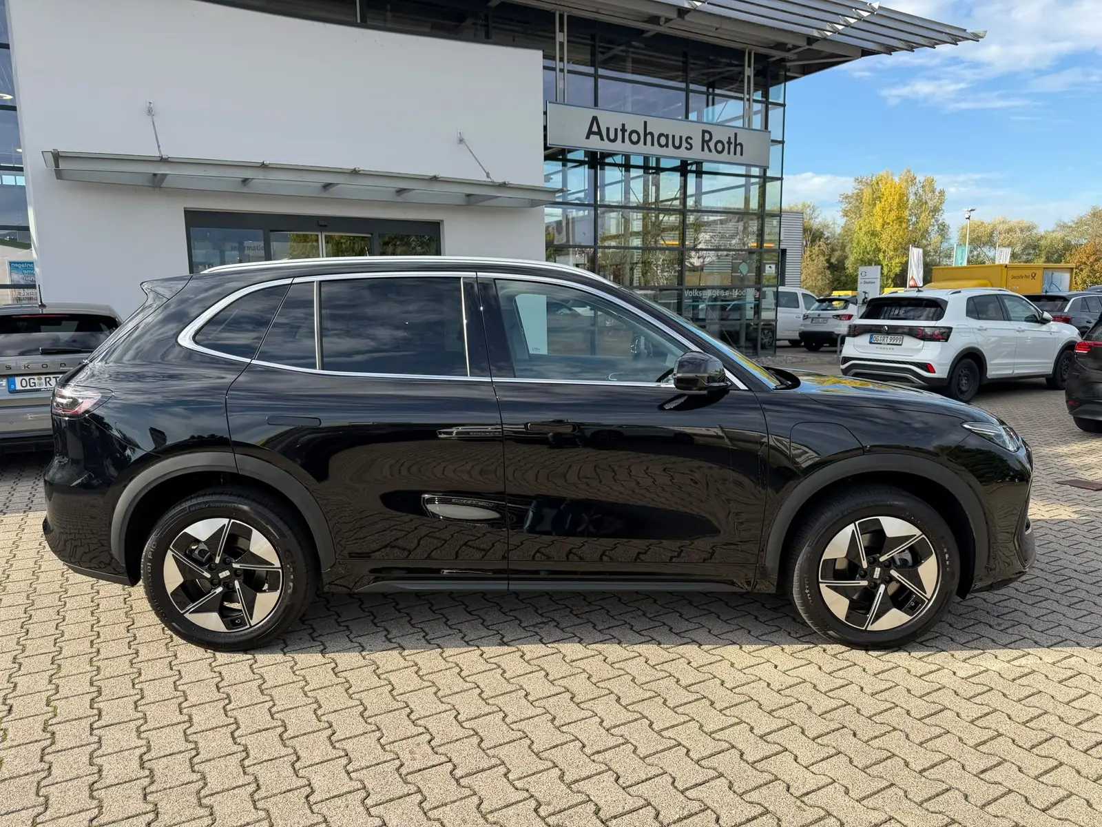 Geely E5 160 kW Automatik, schwarz, 99 km, Deutschland — Foto 7 von 27