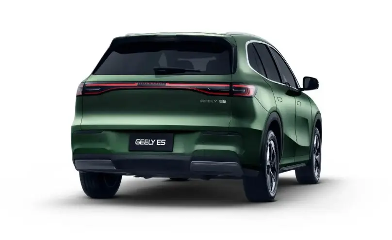 Geely E5 160 kW Automatik Baujahr 2026, grün, 50 km, Deutschland — Foto 3 von 4