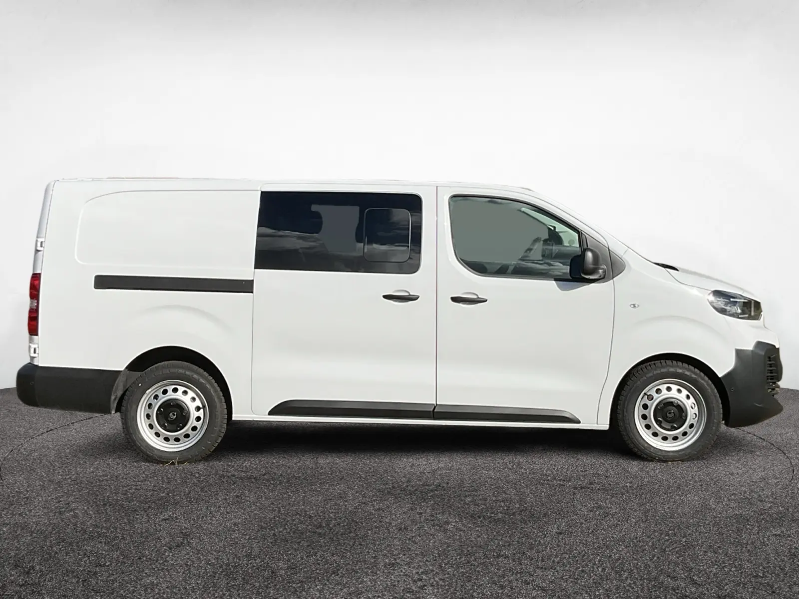Citroen Jumpy 2,2 132 kW Automatik, weiß, 25 km, Deutschland — Foto 7 von 20