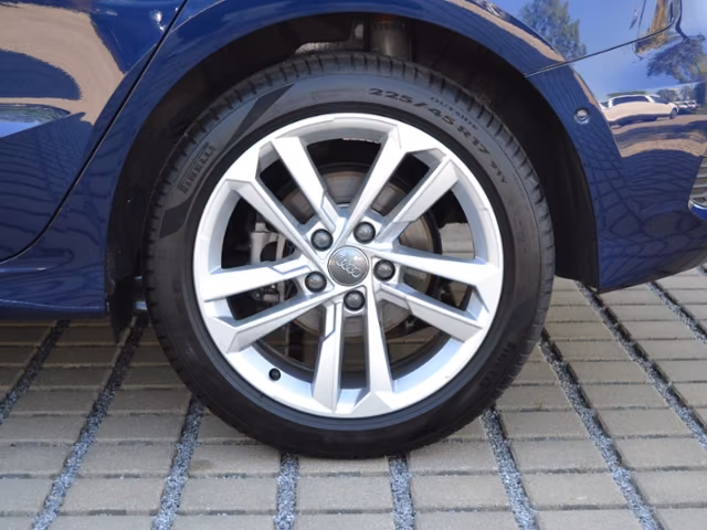 Audi A3 2,0 TDI 110 kW Automatik Baujahr 2020, 76.750 km, Deutschland — Foto 6 von 17