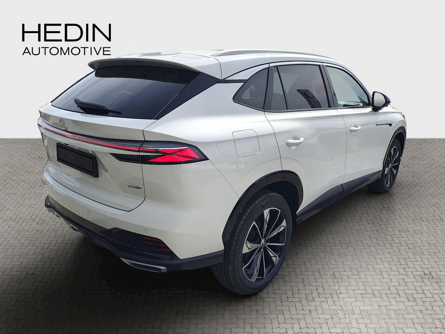MG Hs Exlusive Hev 105 kW, Slowakei — Foto 7 von 13