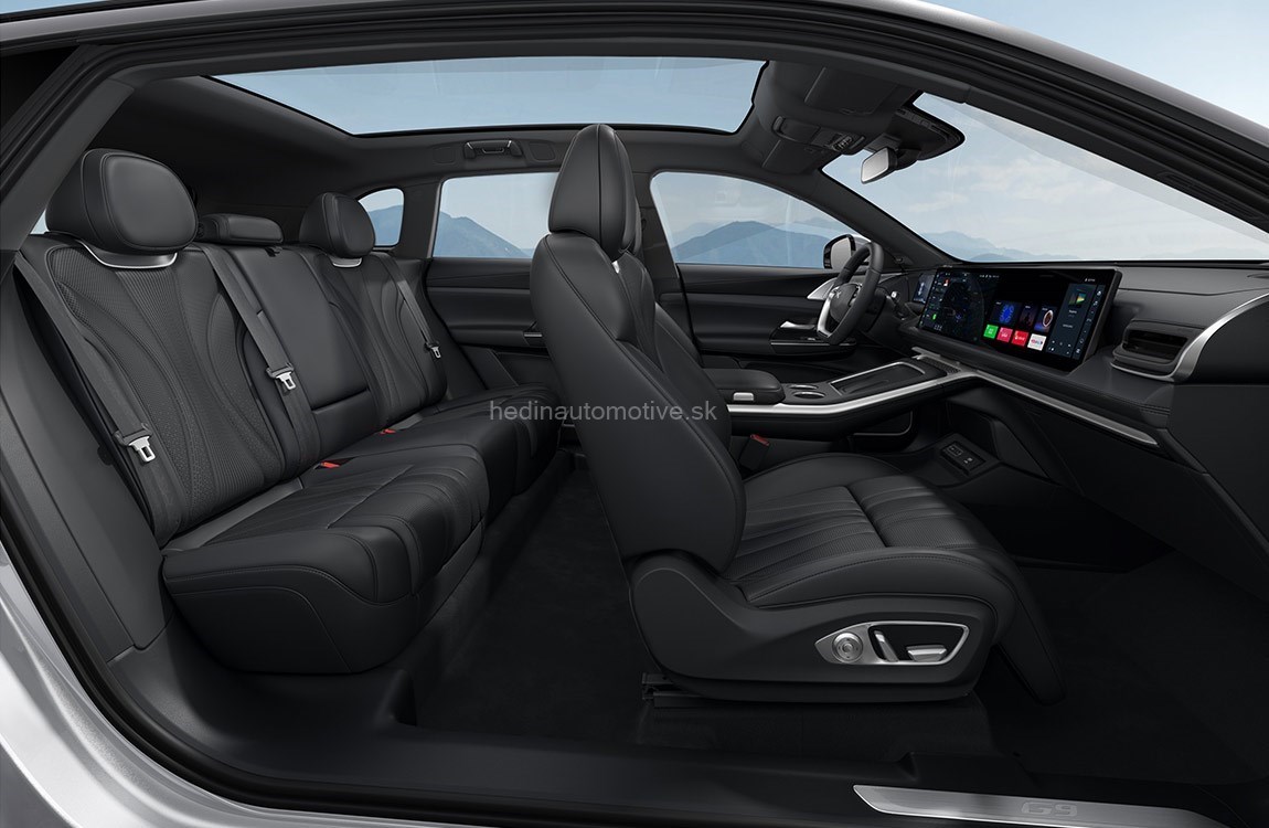 Xpeng g9 AWD, Slowakei — Foto 7 von 7