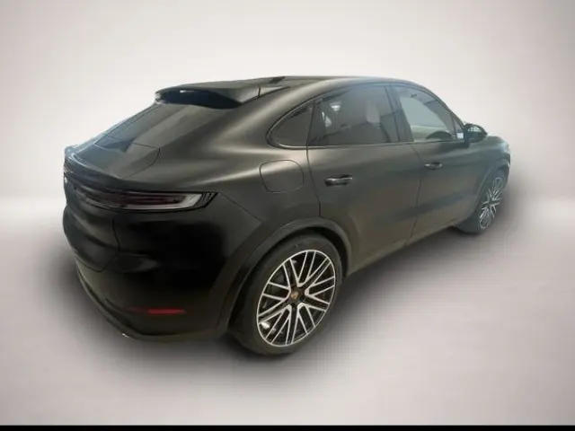 Porsche Cayenne 4x4 4,0 349 kW Automatik Baujahr 2024, schwarz, 5.000 km, Deutschland — Foto 4 von 5