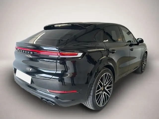 Porsche Cayenne 4x4 4,0 349 kW Automatik Baujahr 2024, schwarz, 5.000 km, Deutschland — Foto 4 von 5