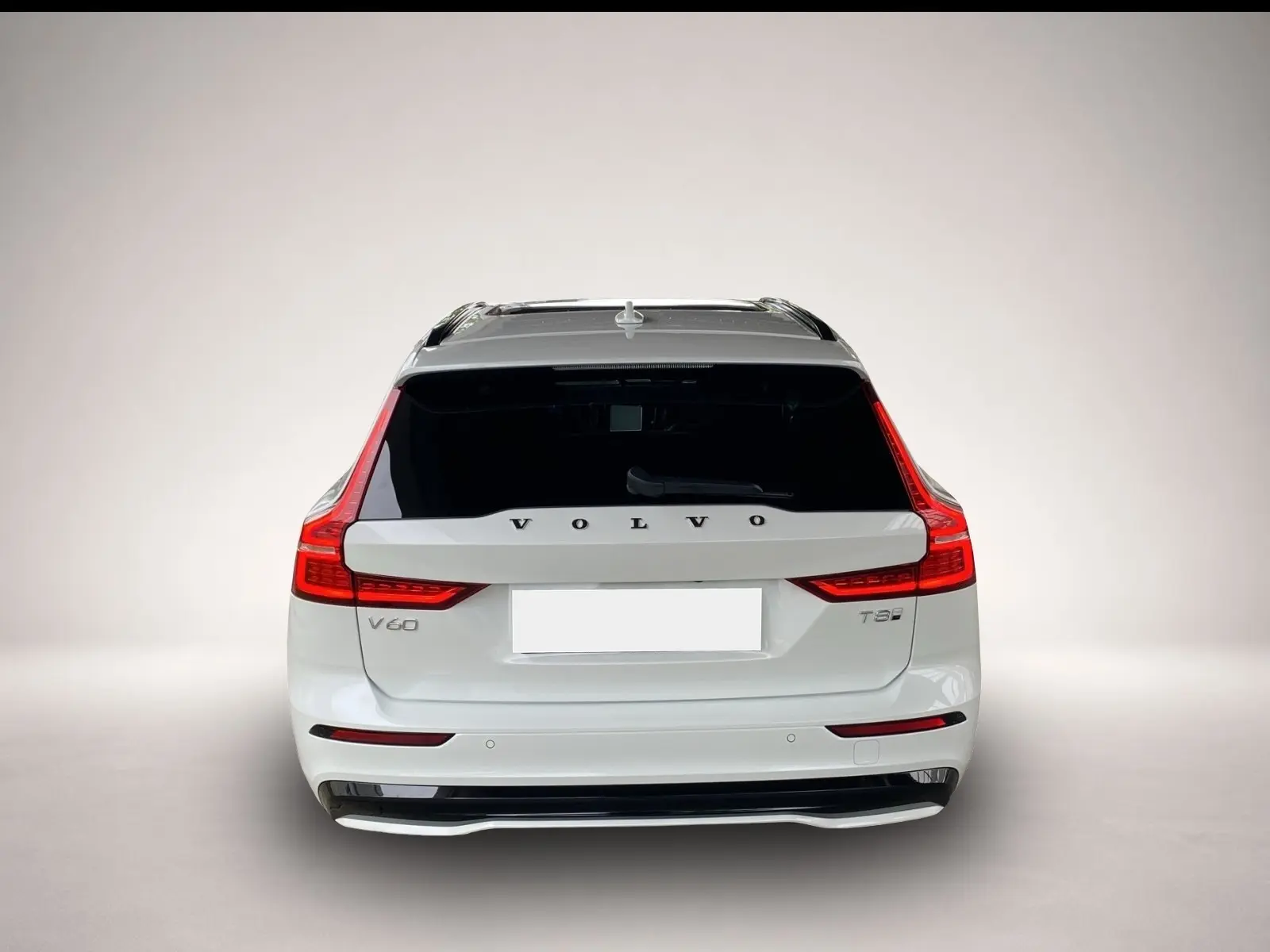 Volvo V60 4x4 2,0 335 kW Automatik Baujahr 2024, weiß, 25.900 km, Deutschland — Foto 4 von 8