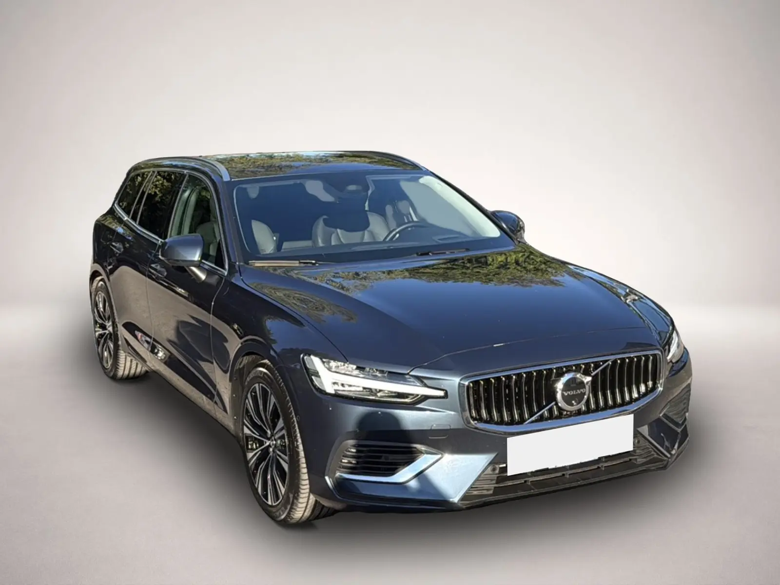 Volvo V60 4x4 2,0 335 kW Automatik Baujahr 2025, blau, 22.150 km, Deutschland — Foto 4 von 7
