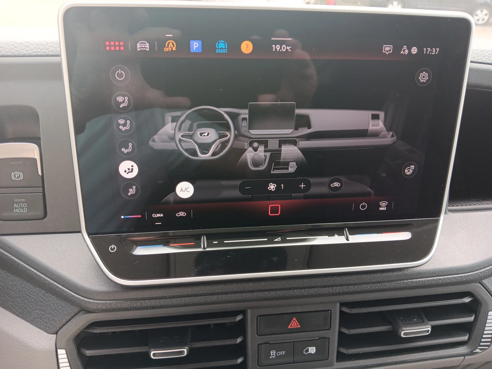 MAN Tge 2,0 TDI Schaltgetriebe Baujahr 2024, Slowakei — Foto 5 von 13