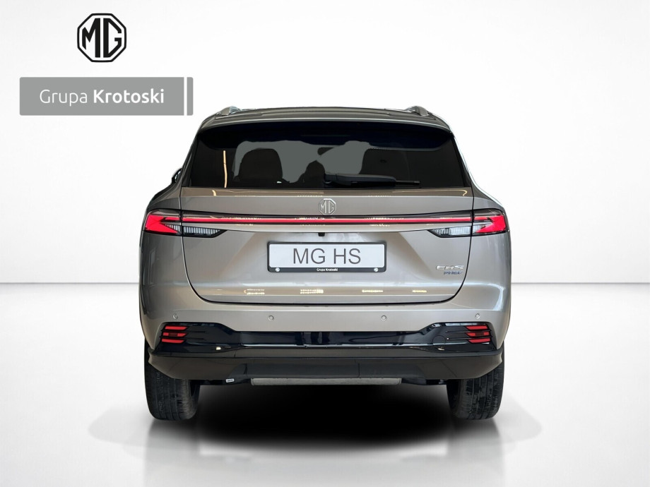 MG EHS PHEV 1.5T Automatik Baujahr 2026, srebrny, 5.000 km, Polen — Foto 5 von 8