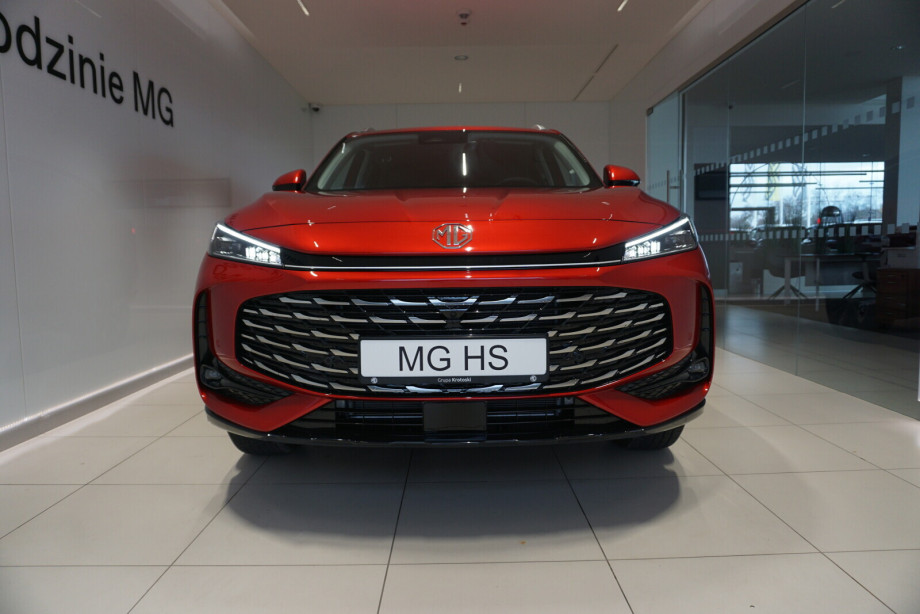 MG EHS PHEV 1.5T 21kWh Automatik Baujahr 2025, czerwony, 5.000 km, Polen — Foto 3 von 8