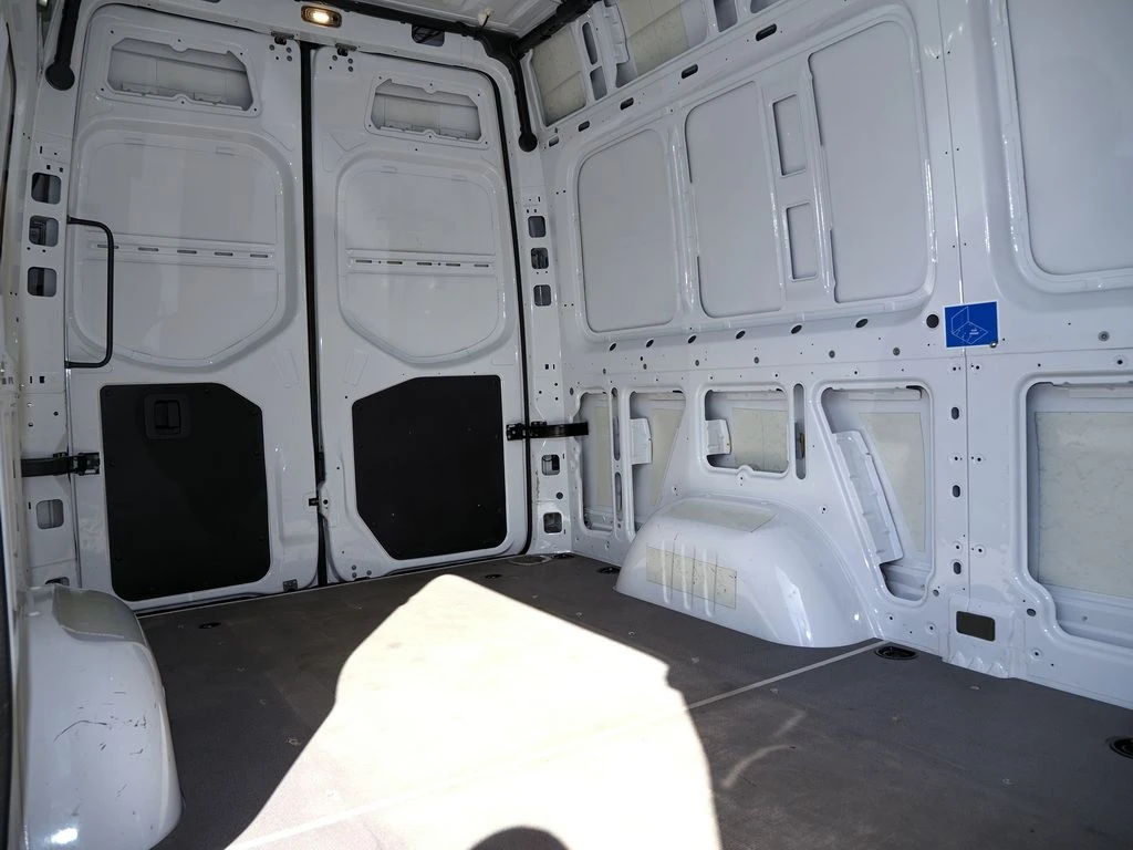 Mercedes-Benz Sprinter 125 kW Schaltgetriebe Baujahr 2022, 138.827 km, Deutschland — Foto 14 von 24