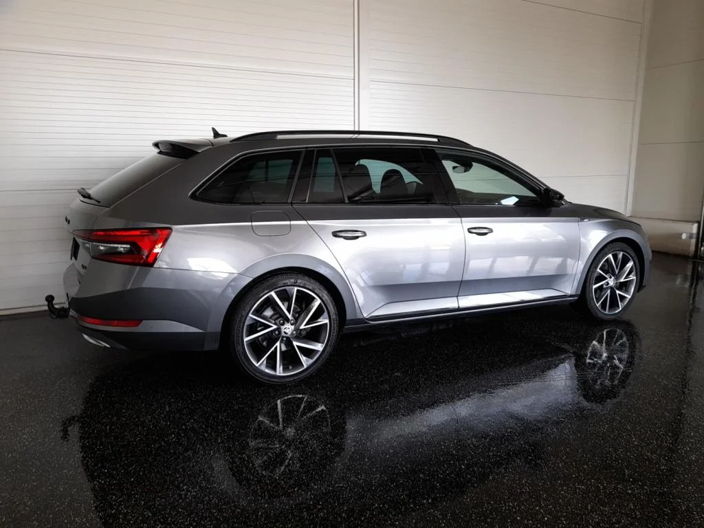 Cupra Born 4x4 62 kWh 147 kW Automatik Baujahr 2023, 124.600 km, Österreich — Foto 2 von 3