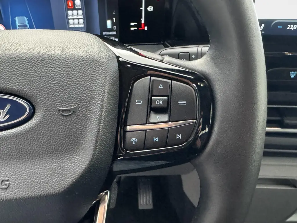 Ford Tourneo Custom l2 2,0 Automatik Baujahr 2025, 21.980 km, Österreich — Foto 13 von 60