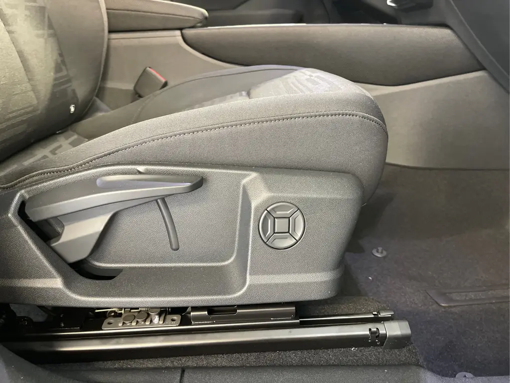 Audi q3 quattro 2,0 TFSI Automatik, 20 km, Österreich — Foto 14 von 39
