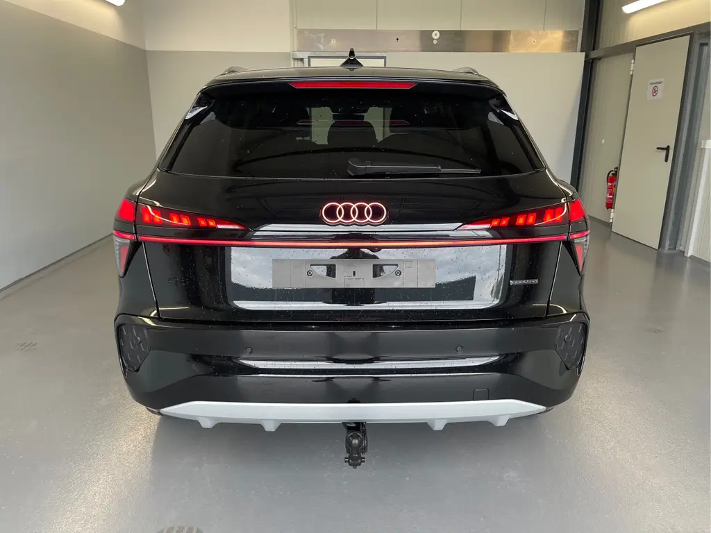 Audi q3 quattro 2,0 TFSI Automatik, 20 km, Österreich — Foto 5 von 39