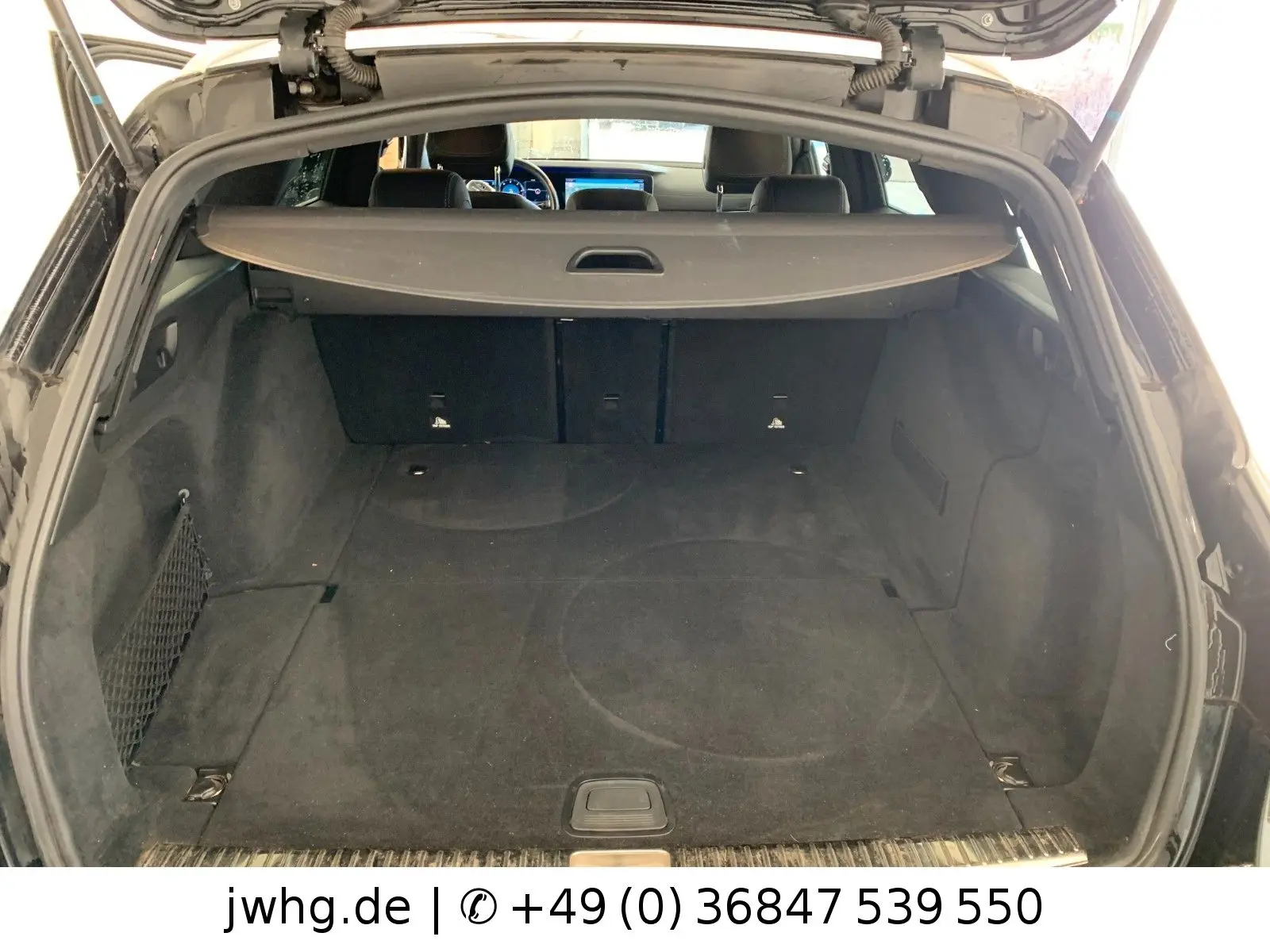 Mercedes-Benz Třída E 4x4 2,9 250 kW Automatik Baujahr 2019, schwarz, 99.800 km, Deutschland — Foto 16 von 21