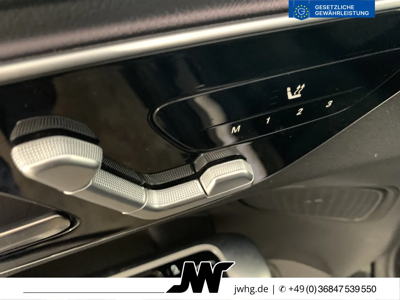 Mercedes-Benz GLC 4x4 2,0 245 kW Automatik Baujahr 2023, schwarz, 63.500 km, Deutschland — Foto 12 von 17