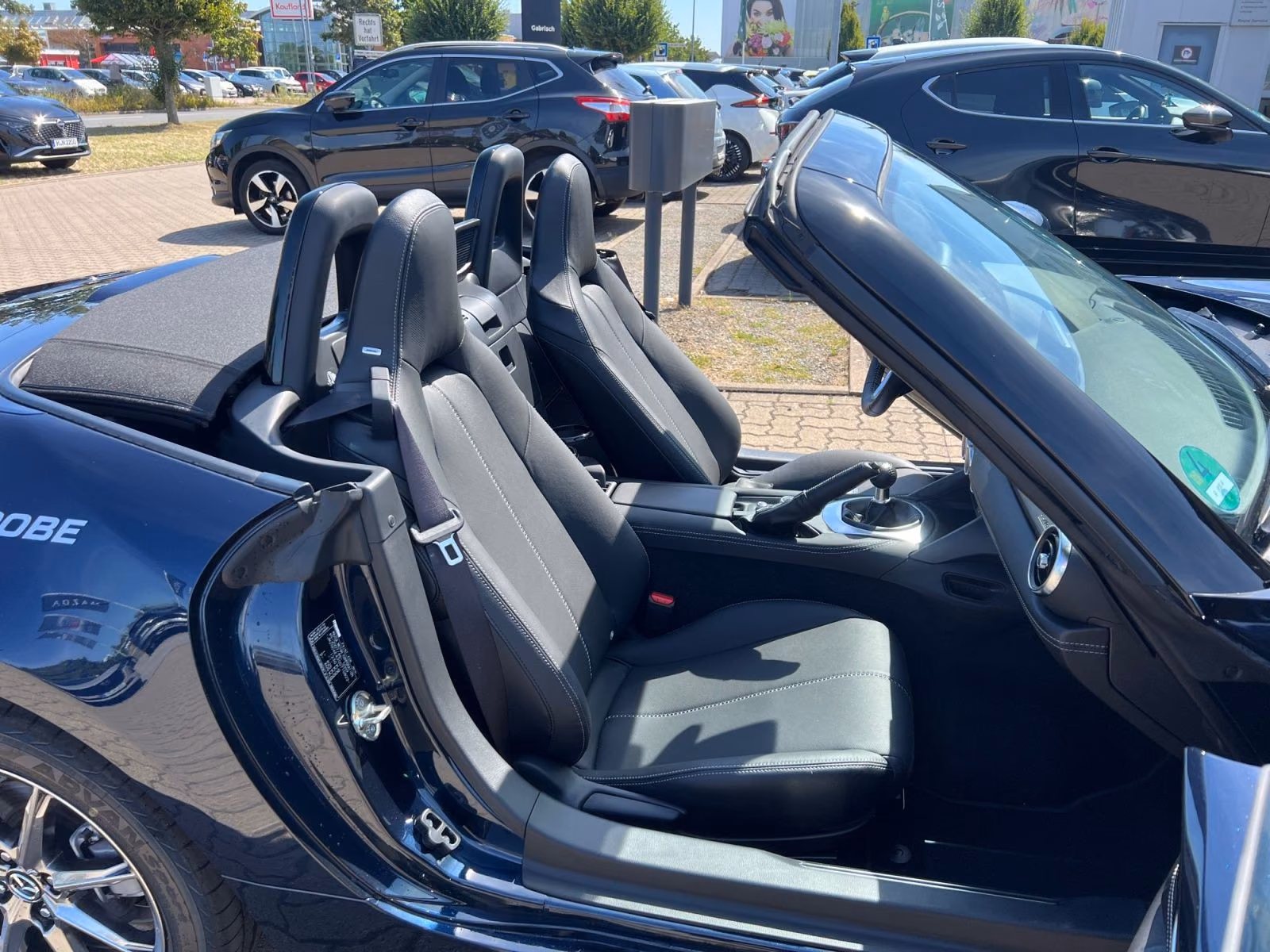 Mazda MX-5 1,5 97 kW Schaltgetriebe Baujahr 2026, 2.026 km, Deutschland — Foto 10 von 30